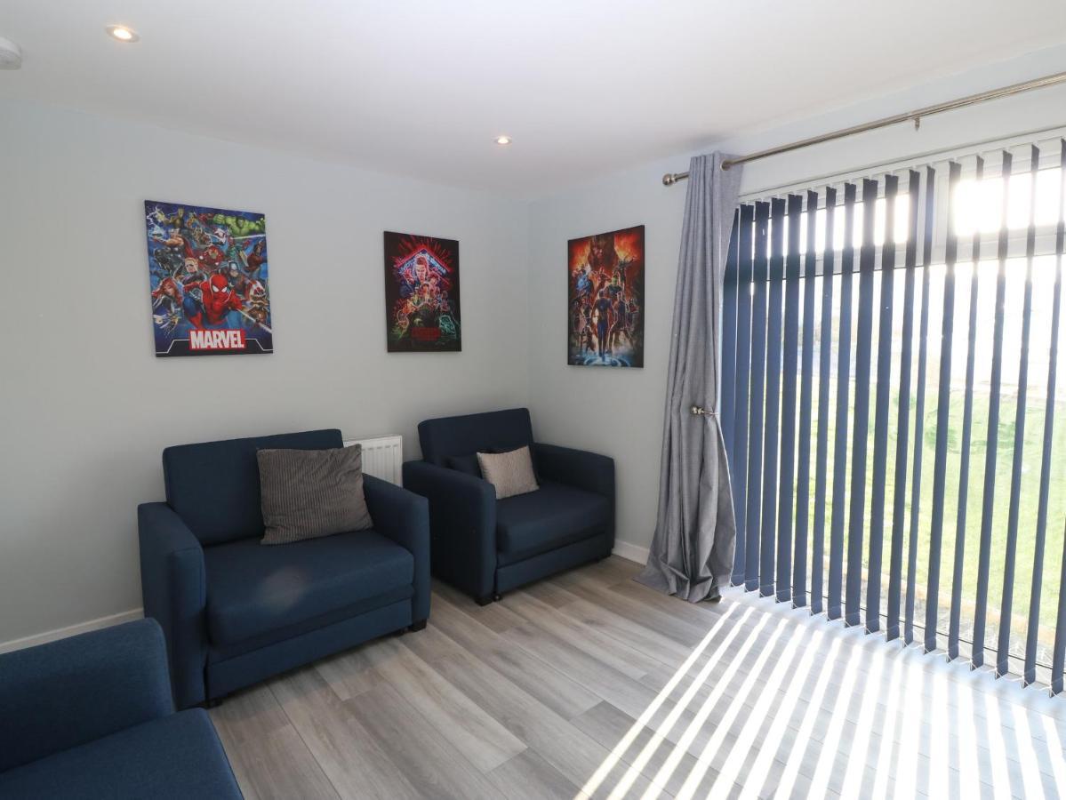Artro Villa Cemaes Bay Exterior photo